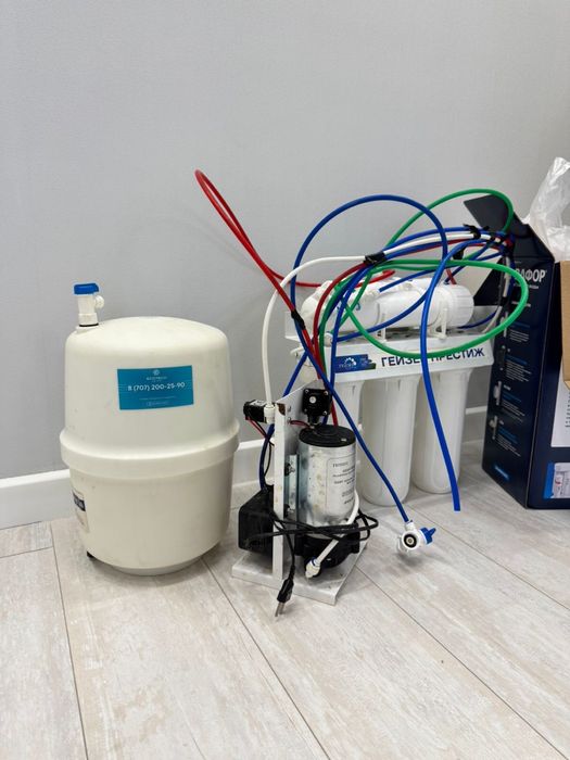 Фильтр для воды с картриджами