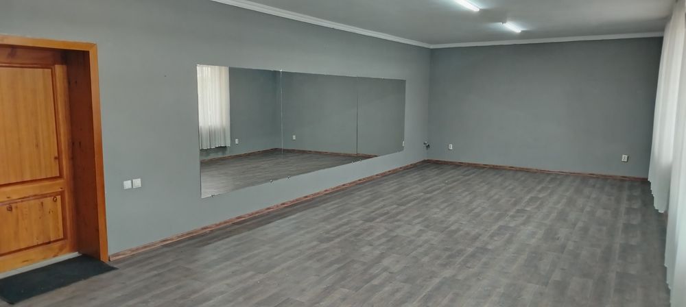 Сдам в аренду 60 кв. м. помещение