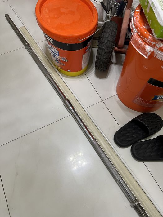 Bara de piept haltere greutati pentru sport