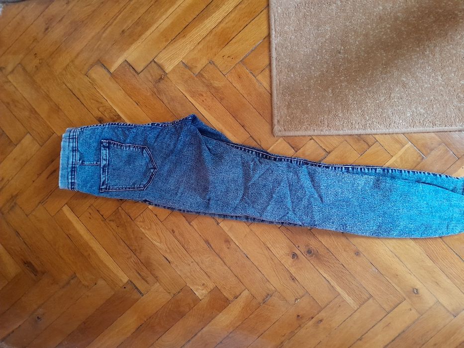 Дамски тениски, анцунг и дънки
