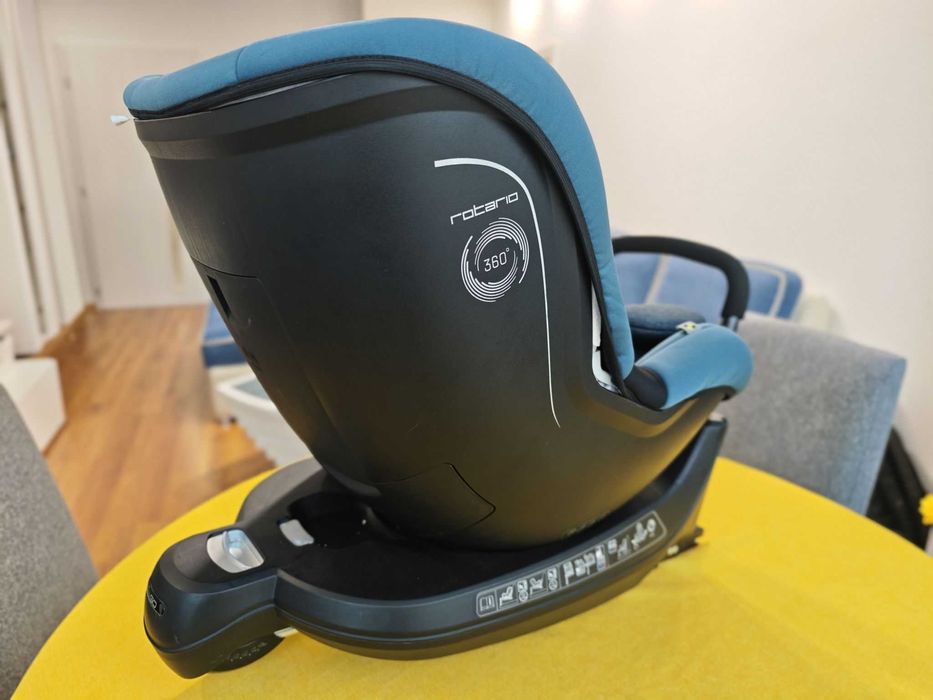 Столче за кола EASYGO ROTARIO 360 градуса-синьо