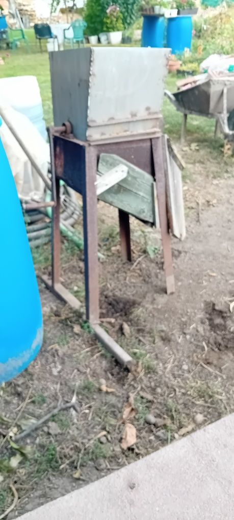 Мелачка за цвекло,грозде,дюляи др