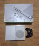 Xbox One S 1TB DVD Blu-ray controller cutie