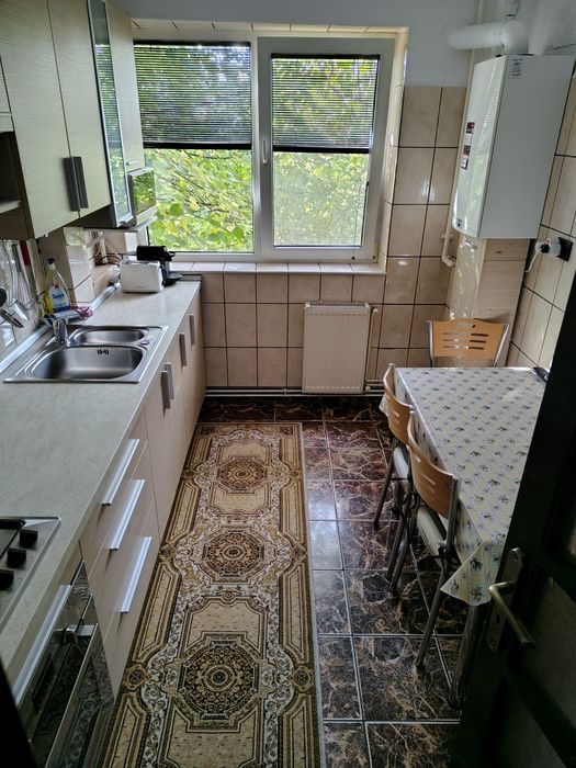 Ploiesti Democratiei Strada Democratiei 2 semidecomandate 52000 euro