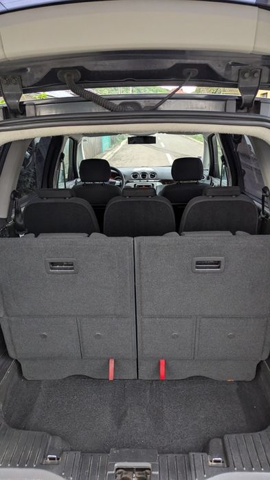 Ford galaxy 2010