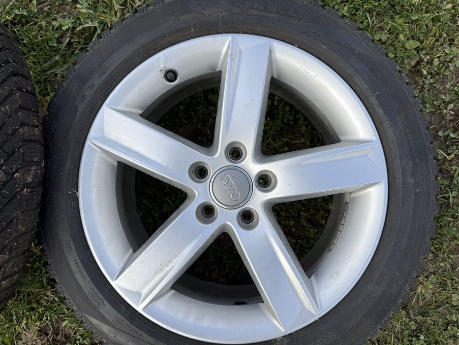 Vand set cauciucuri de iarna Pirelli