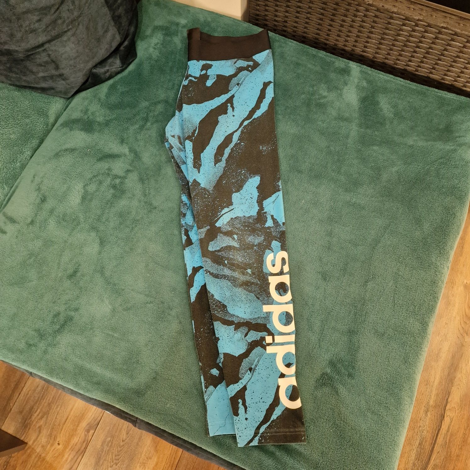 Дамски клин Adidas L размер