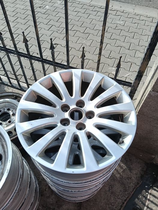 Jante pe 18 ,16,și 15