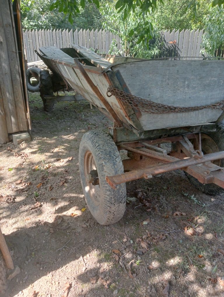 Vând căruț după tractor