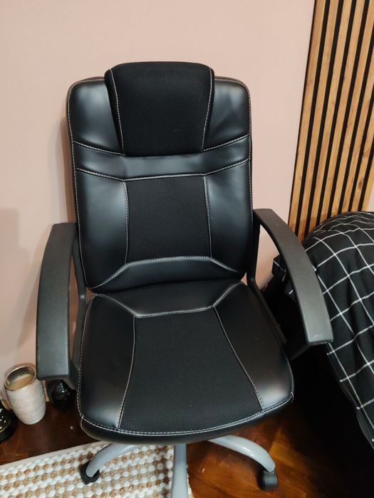 Vând Scaun de birou