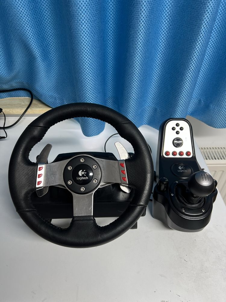 Volan Logitech G27 Racing Whell / Complet