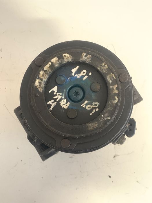 Compresor  AC   1.8i OPEL ASTRA H L48, A04 2004 - 2014 OEM 13124749 /