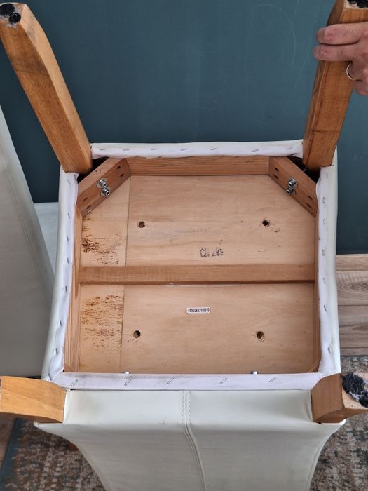 Scaune piele ecologica