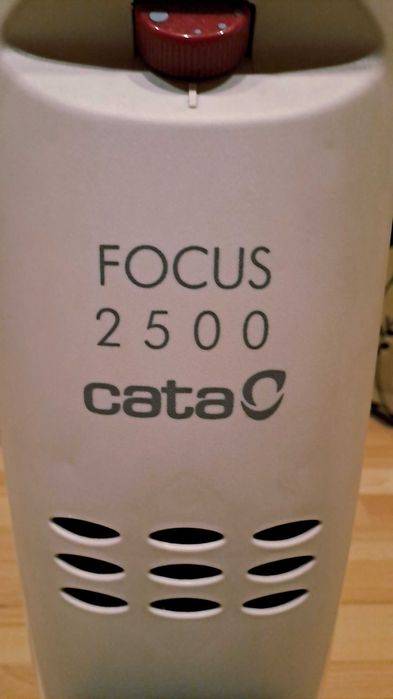 Calorifer electric 11 elementi, 3 trepte putere, 2500W, alb