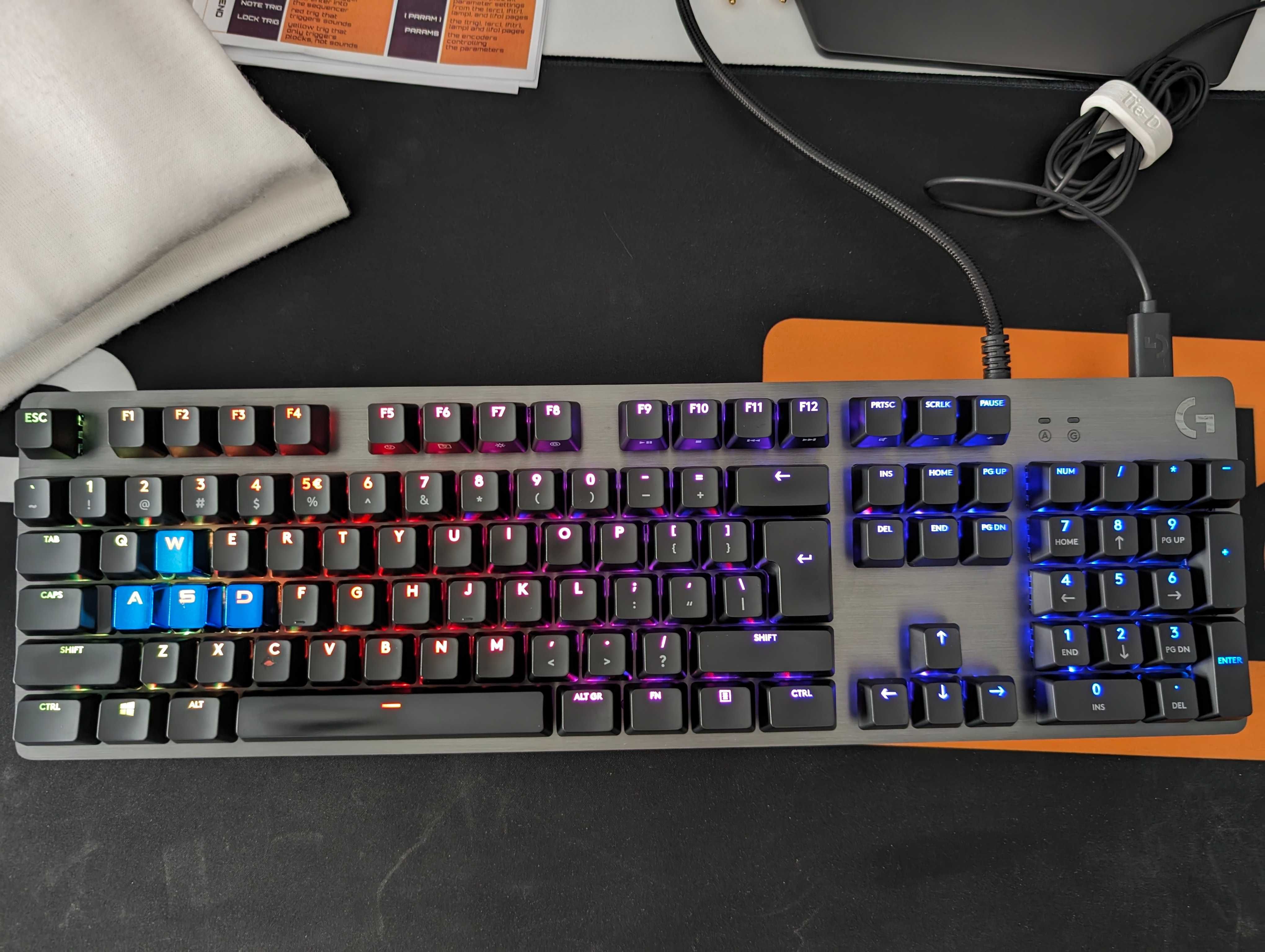 Tastatura Logitech G512 Carbon switch-uri GX Red