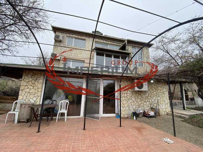 Дава се под наем Къща в Варна, м-т Ракитника - 200 кв.м за 1200 € - Снимка #18