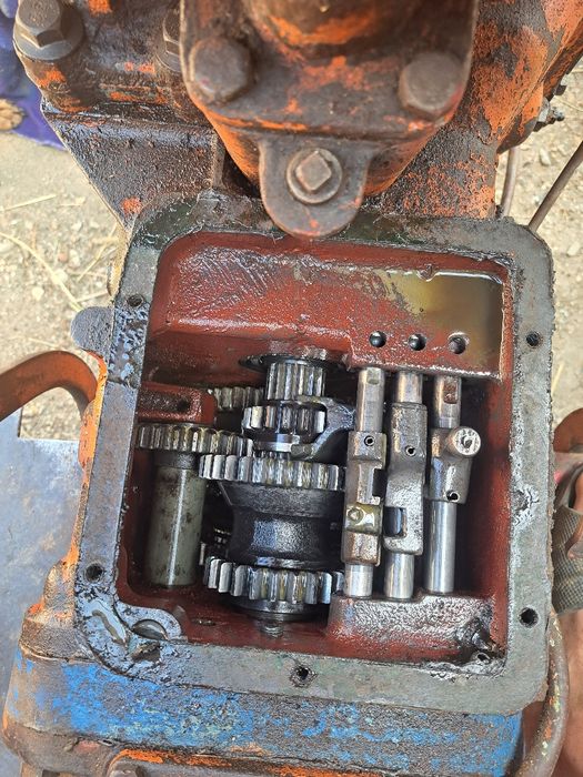 Cutie de viteze tractor u445