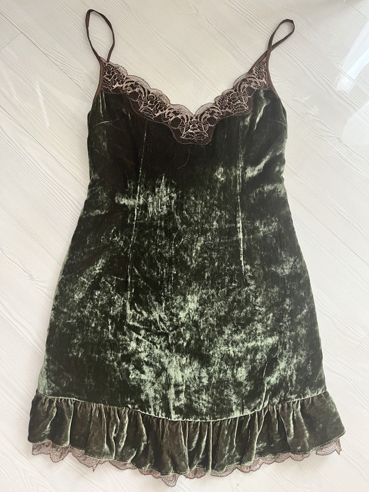 rochie dolce & gabanna s catifea noua originala