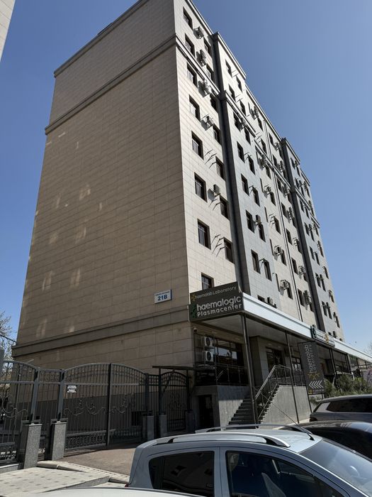 Продается квартира!! Мирзо- Улугбекский район массив Феруза, Чимган.