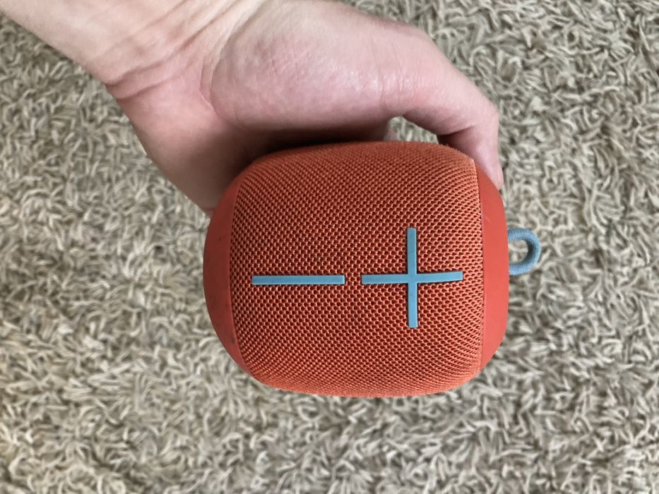 boxa bluetooth UE Wonderboom & JBL Flip