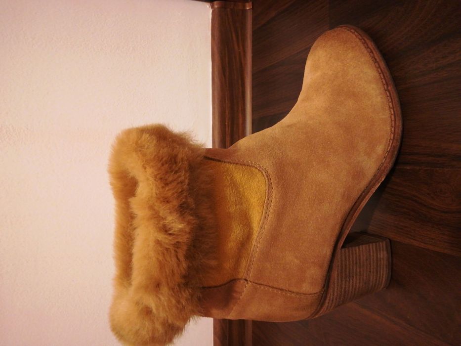 Ghete piele întoarsă produs NOU