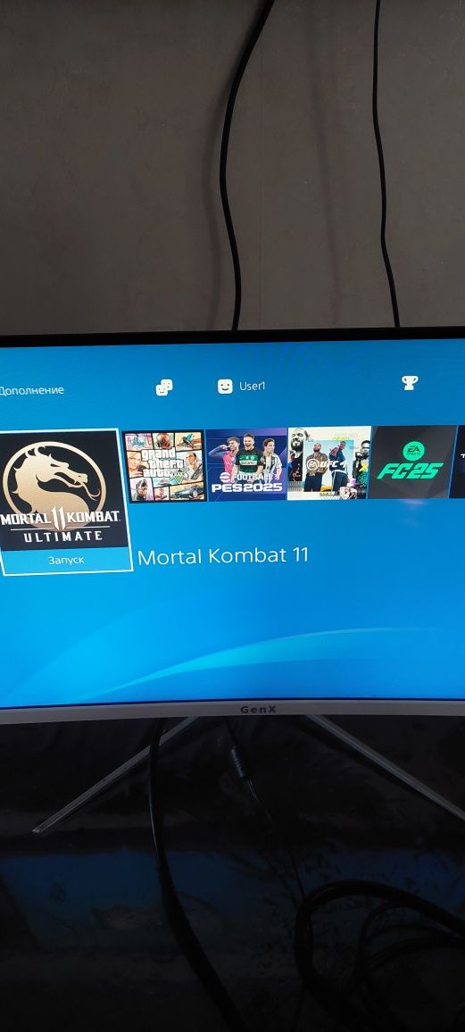 Приставка Sony PS-4 Slim 1TB с ходовыми играми