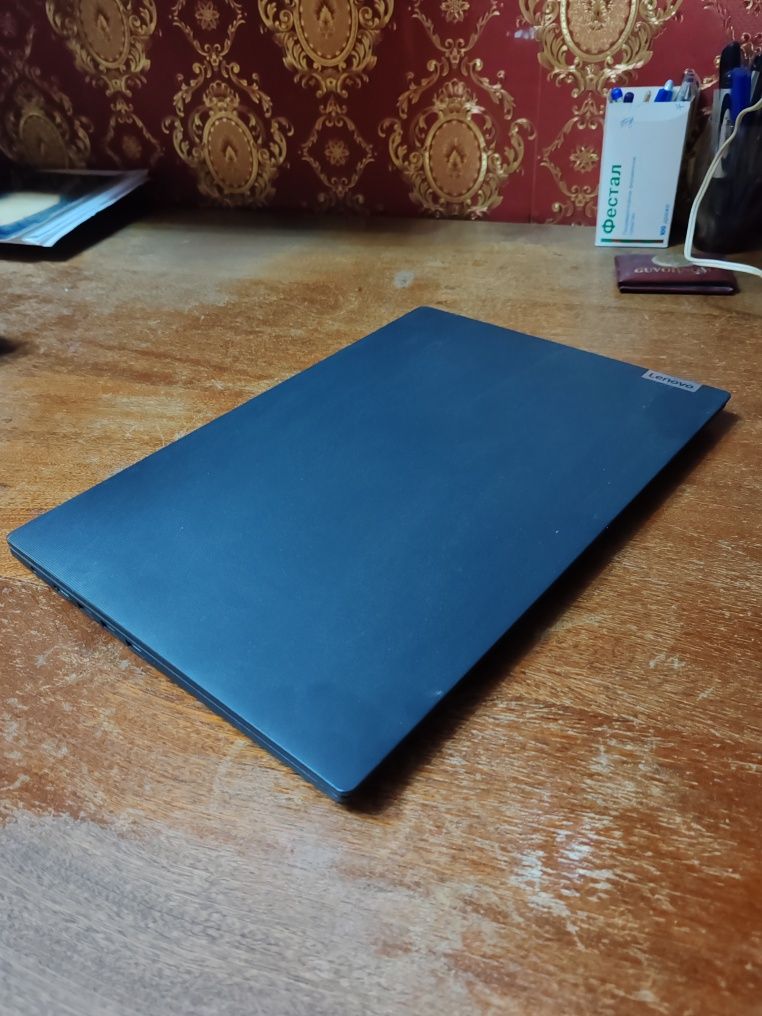 Ноутбук Lenovo 16" Full HD IPS | 1TB HDD | 4GB RAM