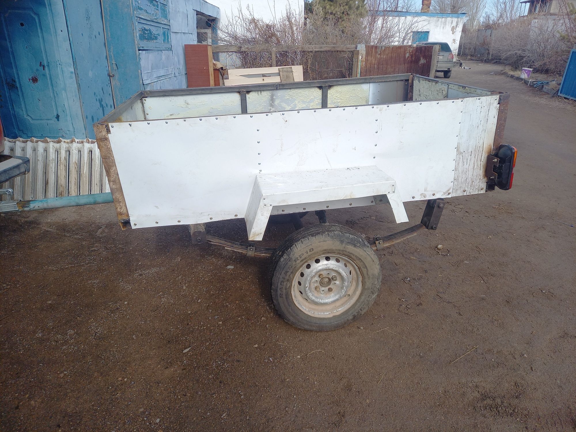Прицеп сомадельны