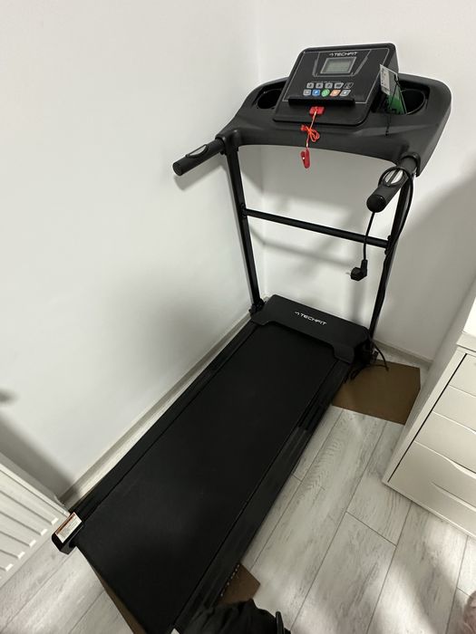 Banda alergare TECHFIT