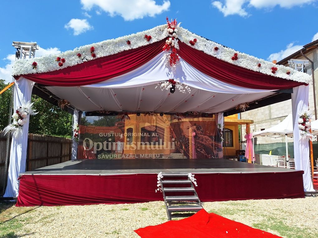 Scena in 2 ape 9x7m pt evenimente in aer liber