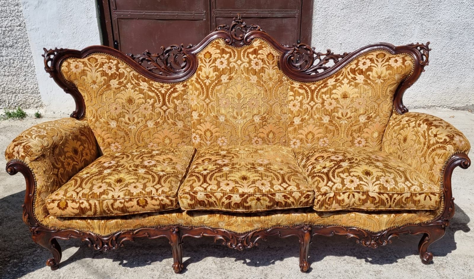 Canapea cu fotolii Vintage din lemn masiv de Nuc sculptat manual Baroc