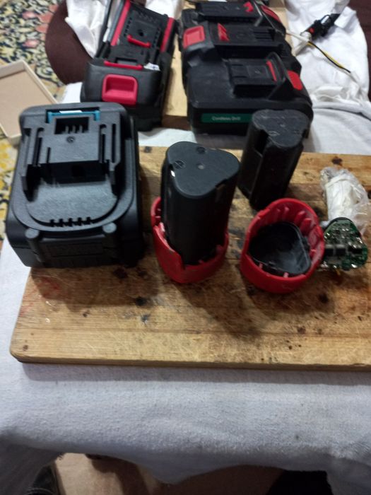 Carcasa acumulatori și BMS-uri