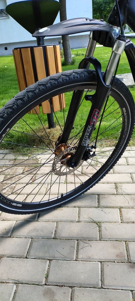 Bicicleta Mckenzie Hill 500 full suspensie