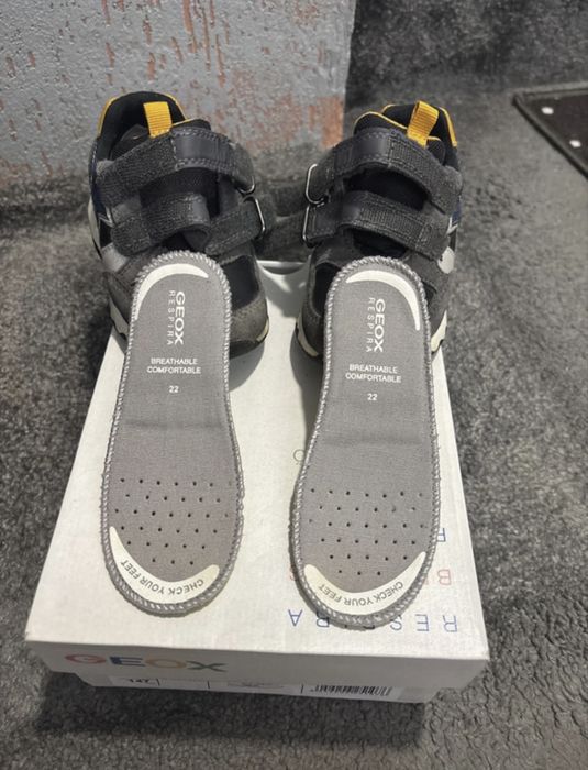 Adidasi/ pantofi sport Geox