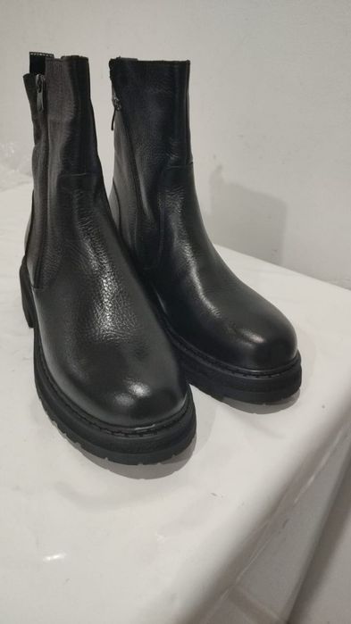 Женские кожанные зимние полусапоги