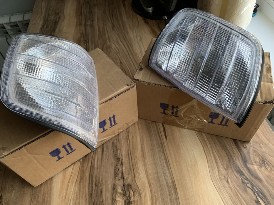 Продам на мерседес W124