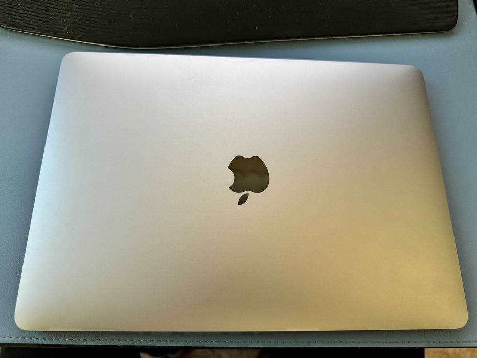 MacBook Air 13 M1 2020