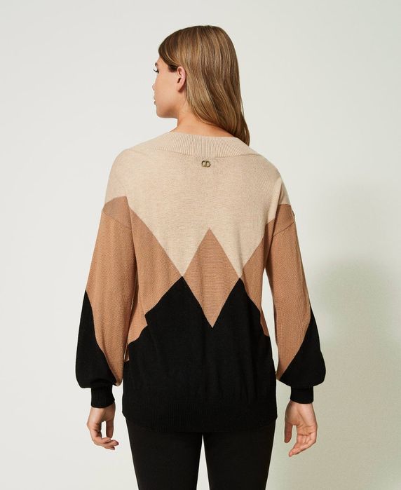 Пуловер с ангора и люрекс Twinset,размер L/XL, ново с етикет!