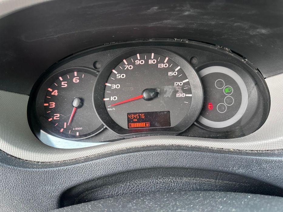 Vand ambulanta omologata Renault Master an 2011  motor 2,3 diesel