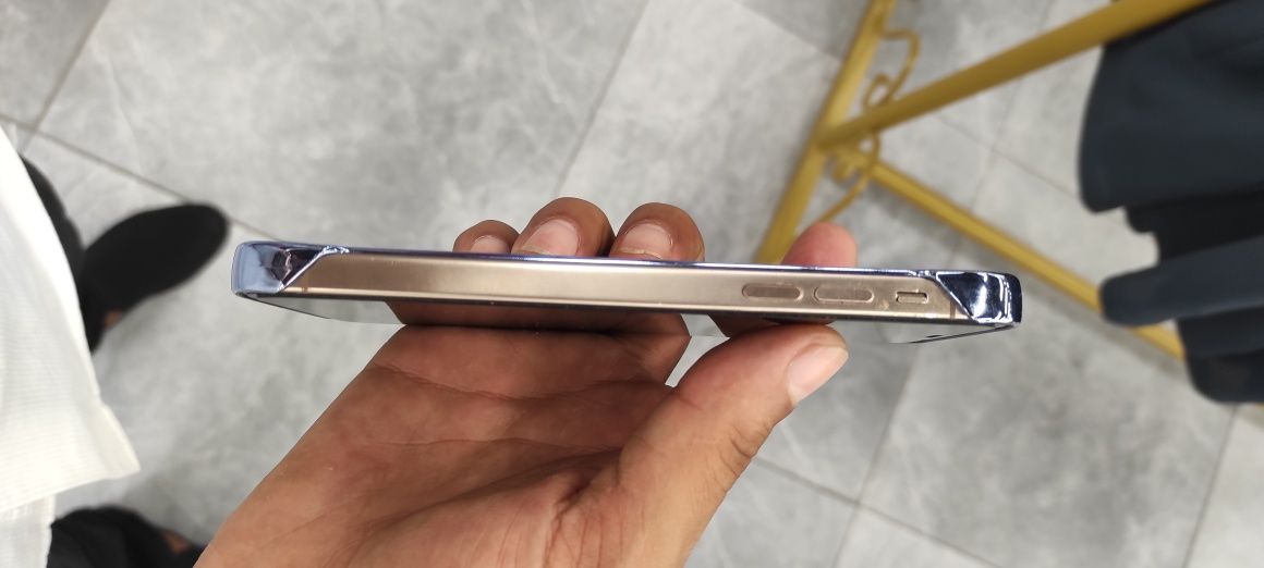 iPhone XR 16 pro korpuse
