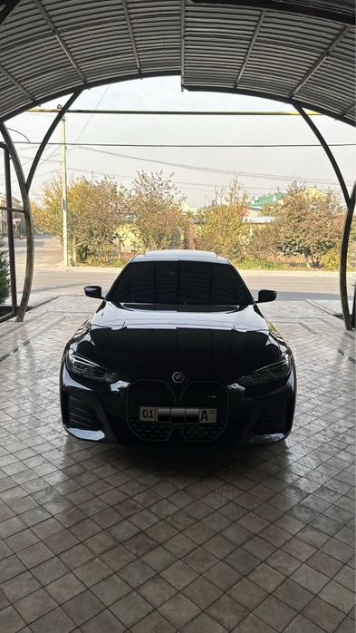 Bmw i4 40L 2022 yil