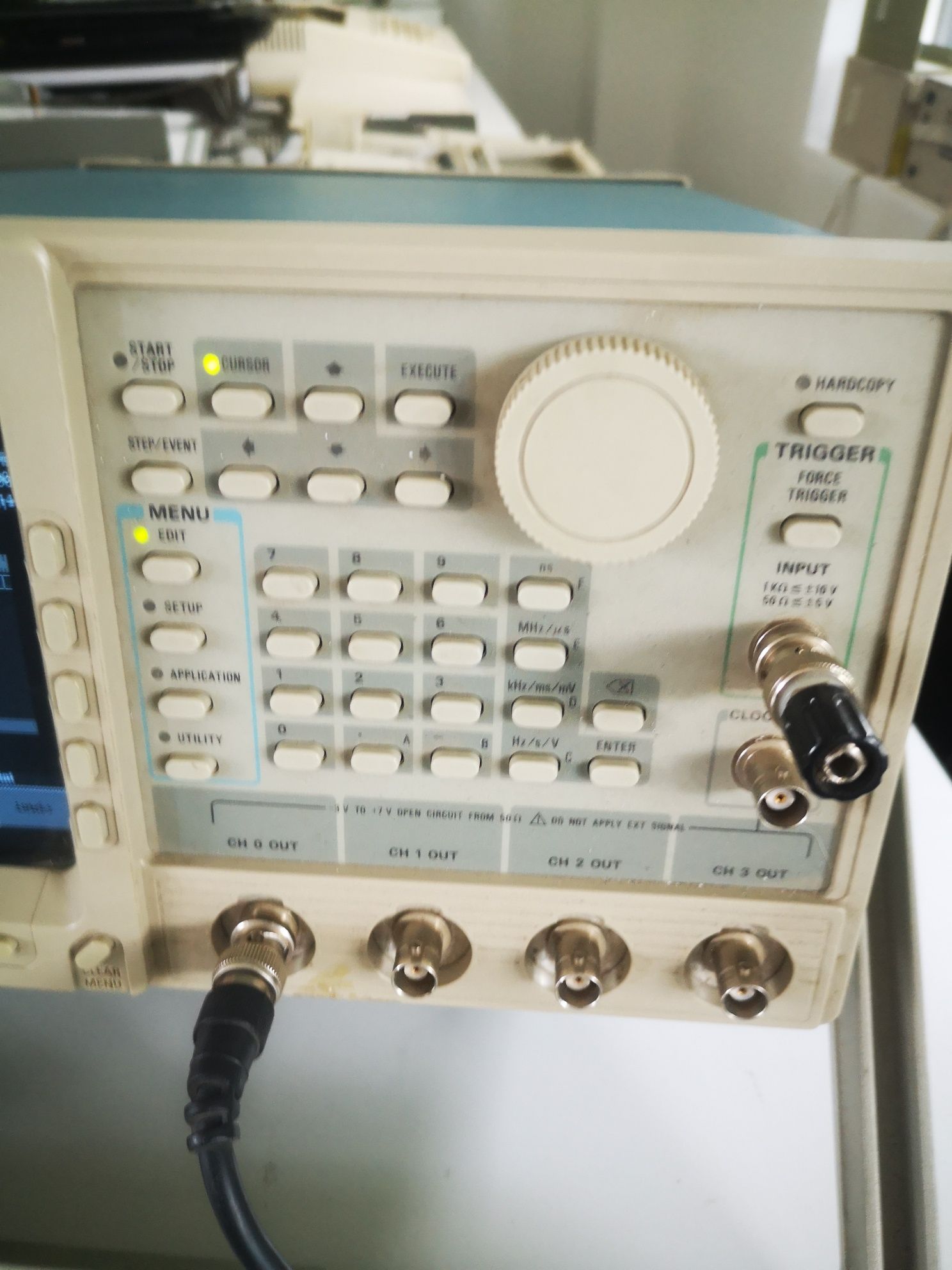 Сигнал генератор Sony Techtronix DG2030