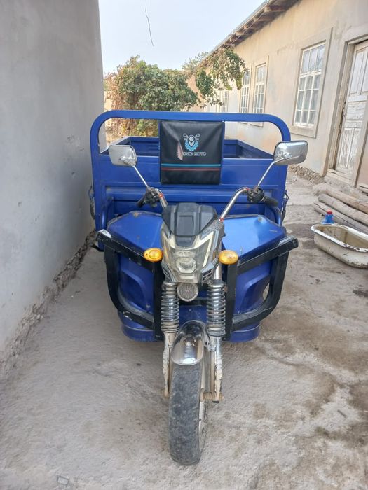 Muravey sotiladi xolati zur akumlatur quyasiz Navoiy viloyatida