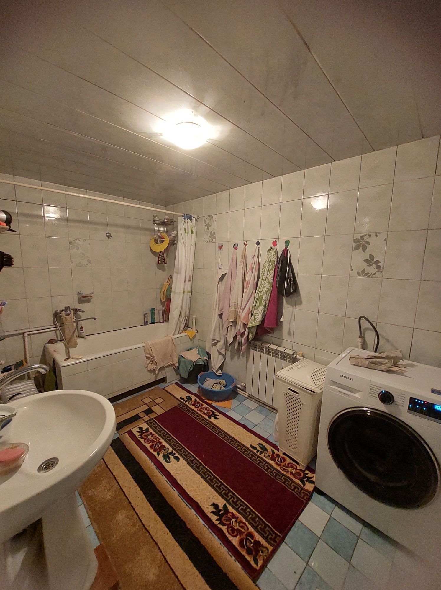 Срочно продам свой 4х комнатный дом с 2-мя дворами