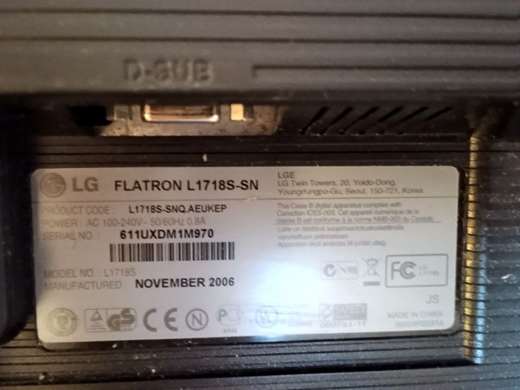 Монитор LG Flatron, 17 инча