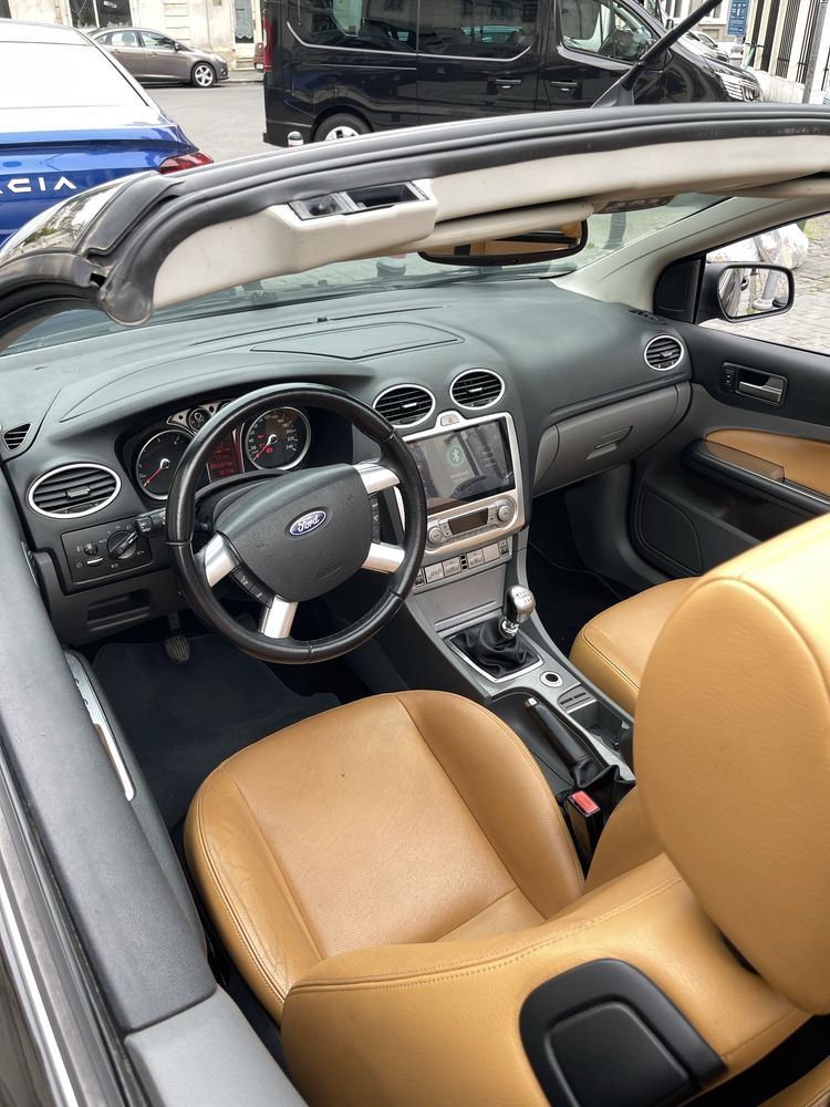 Ford Focus Coupe Cabriolet