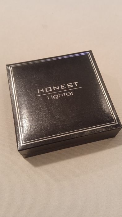 Bricheta antivant HONEST, cutie cadou