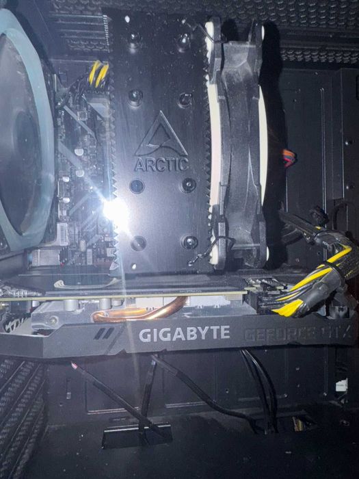 Геймърски компютър i5-9400F / GTX 1660 Super / 16GB RAM / 1TB NVMe SSD