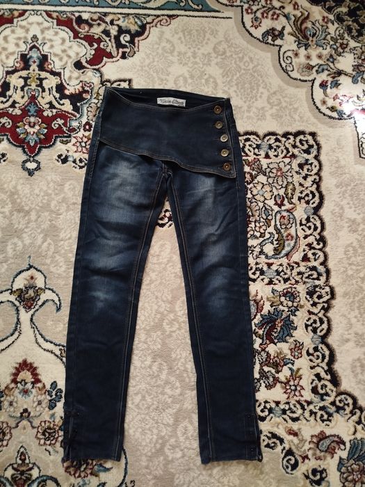 Продам б/у брюки в хорошем состоянии