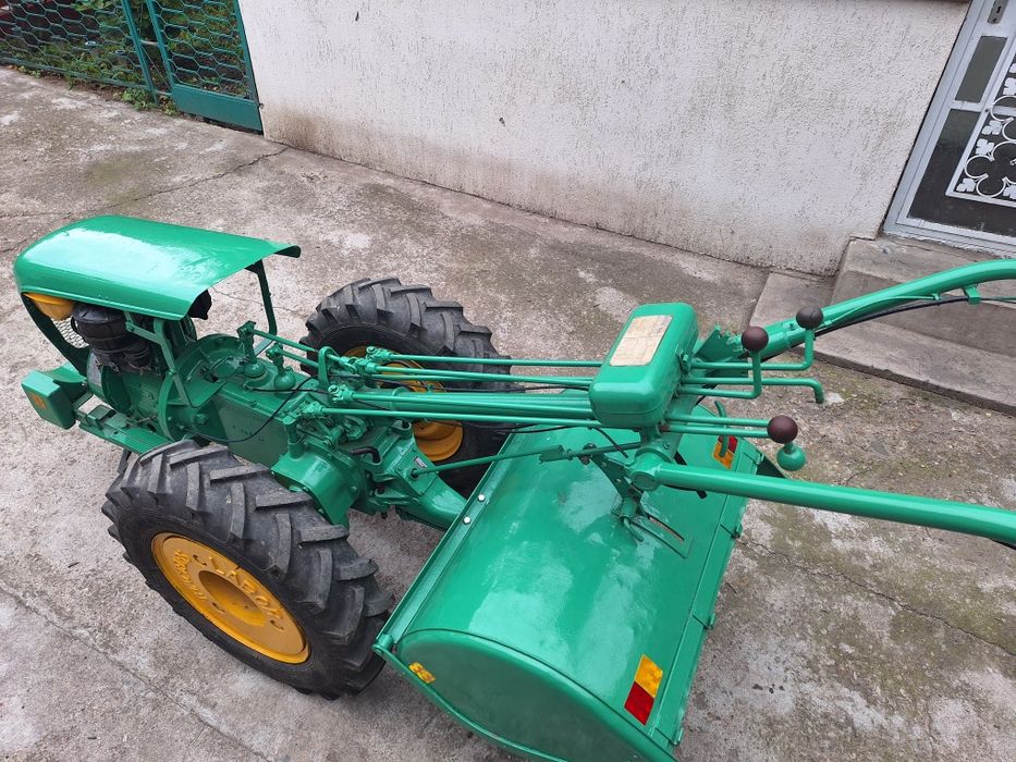 Motocultor labor
